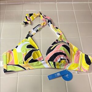 Cupshe Multicolor Swirl Bikini Top